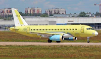 SSJ100 Interjet XA-JLV.jpg
