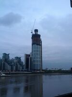 St Georges Wharf Tower May 2012.jpg