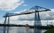 Middlesbrough Transporter Bridge, stockton side.jpg
