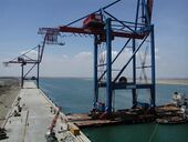 Port Said - The 2nd quay crane galleryfull.jpg