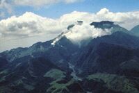 Pre-eruption Pinatubo.jpg