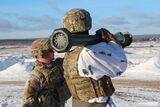 UA soldiers training with M141 02.jpg