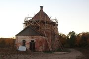 Шилово (Поповка). Церковь Троицы Живоначальной на склоне дня.jpg