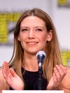 Anna Torv headshot.jpg