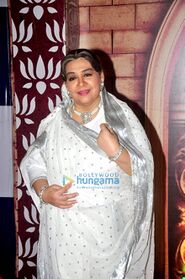 Farida Jalal grace the Zee Rishtey Awards 2014.jpg