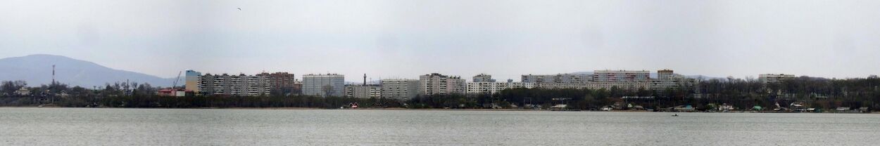 Вид на посёлок с Углового залива