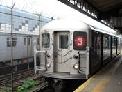 3 train at E 180 St.jpg