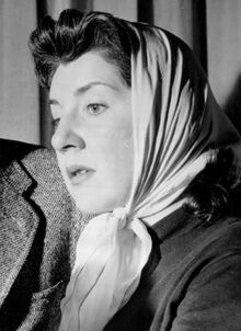 Maureen Stapleton (Seven Lively Arts, 1958).jpg