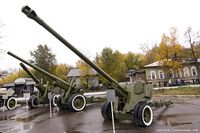 100mm BS-3&122mm A-19&122mm ML-20 in Perm.jpg