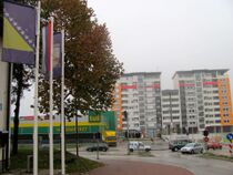Kapija grada, I.N.S..jpg