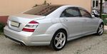 Mercedes Benz W221 rear 20070920.jpg