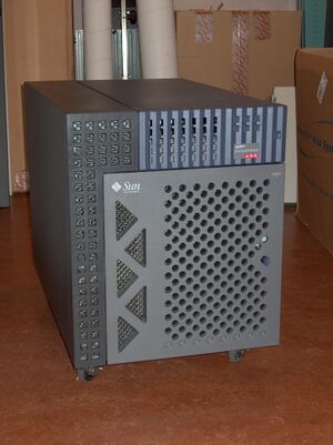 SUN Ultra Enterprise 450.JPG