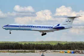 Туполев Ту-134 49500, Москва - Домодедово RP2630.jpg