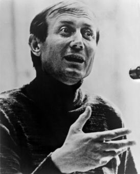 Yevgeny Yevtushenko LCCN2001696721.jpg