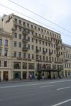 SPB Newski house 57.jpg