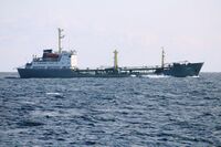 СМТ Ижора возле Курил.JPG