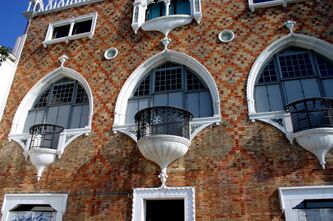 5825 - Venezia, Giudecca - Mario De Maria, Casa dei tre oci, Foto Giovanni Dall'Orto, 6-Aug-2008.jpg