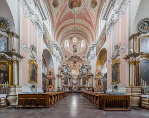 Dominican Church of the Holy Spirit, Vilnius, Lithuania - Diliff.jpg