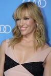 Toni Collette (8968233309).jpg