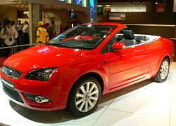 Paris 2006 - Ford Focus CC.JPG
