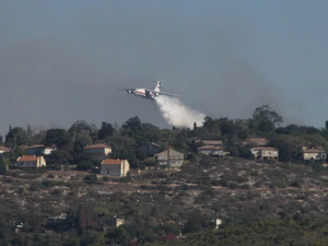 Ilyushin76-Carmel Fire04-12-2010-1.jpg