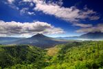 Mount batur and lake.jpg