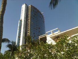 Ocean Tower Karachi Pakistan.jpg