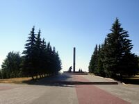 Парк Победы (аллея).jpg