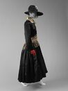 Evening coat MET DP144191.jpg