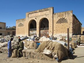 Mendefera Market (8351469299).jpg