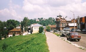 Pavlovo Lomonosov Street.jpg