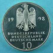 Реверс монеты 300 лет Учреждений Франке