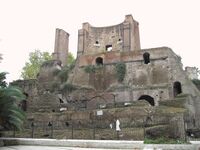 Piazza Vittorio Trofei di Mario 9511-08.JPG
