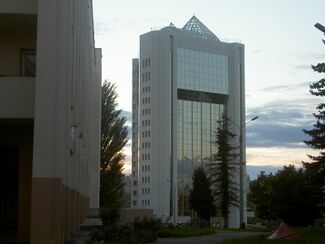 New building for the Chuvashia Government - panoramio.jpg