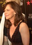 Sally Field 2012.jpg