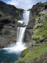 Iceland Ofaerufoss 2004.jpg
