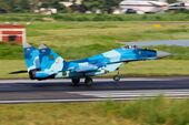 36100 Bangladesh Air Force MIG-29 Landing (8141596402).jpg