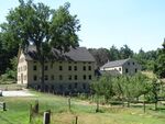 South Family Building, Harvard Shaker Village MA.jpg