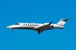 G-ZNTH Learjet 75 LJ75 c n 45-540 - BZE (46212773245).jpg