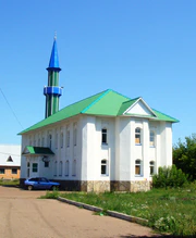 Mosque in Ishimbay.jpg