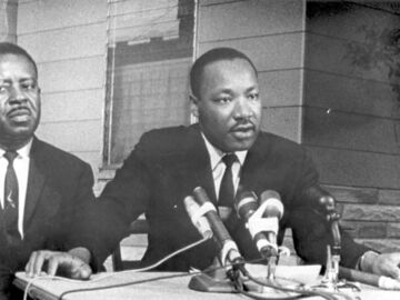 Martin Luther King Jr. and Ralph Abernathy in St. Augustine, Florida.jpg