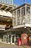 Montrose CTA brown line 20120609.jpg