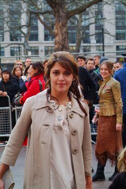 Emma de Caunes @ Mr bean´s Holiday 04.jpg