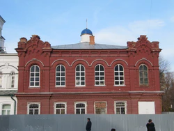 Здание ЦПШ Митрофаньевской церкви Саратов.jpg