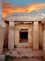 Mnajdra Temples Malta Equinox.jpg