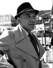 Telly Savalas as Kojak 1973.JPG