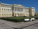 Михайловский дворец, двор02.jpg