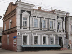 Московская ул дом 110 Саратов.jpg