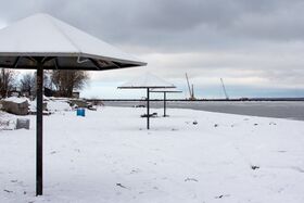 Neva Riverside - panoramio (1).jpg