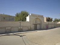 Poyi Ostona Karavanserai.jpg